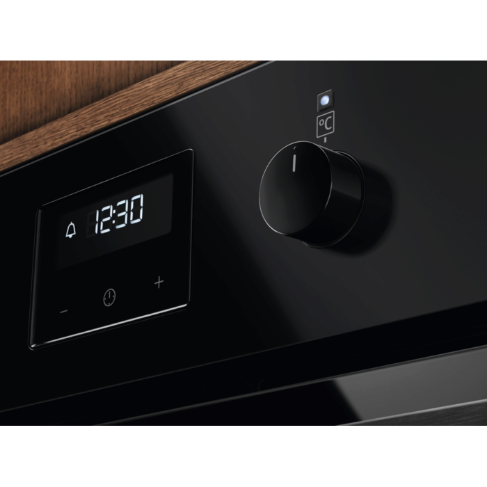 Electrolux - Orkaitė - KOFGH70TK