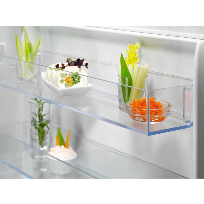 Electrolux - Montuojamas šaldytuvas su šaldikliu - ENT6NE18S