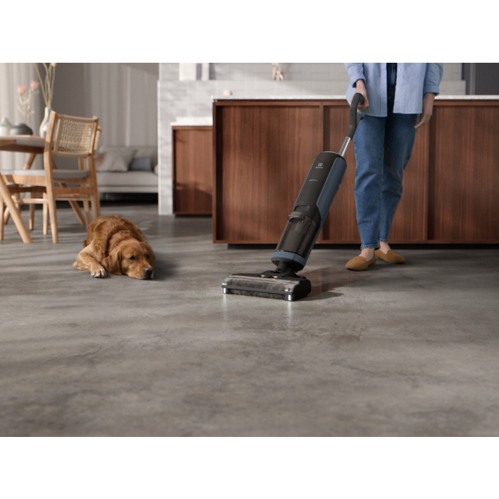 Electrolux - Wet&Dry/ Plaunantis dulkių siurblys - EW81U3DB