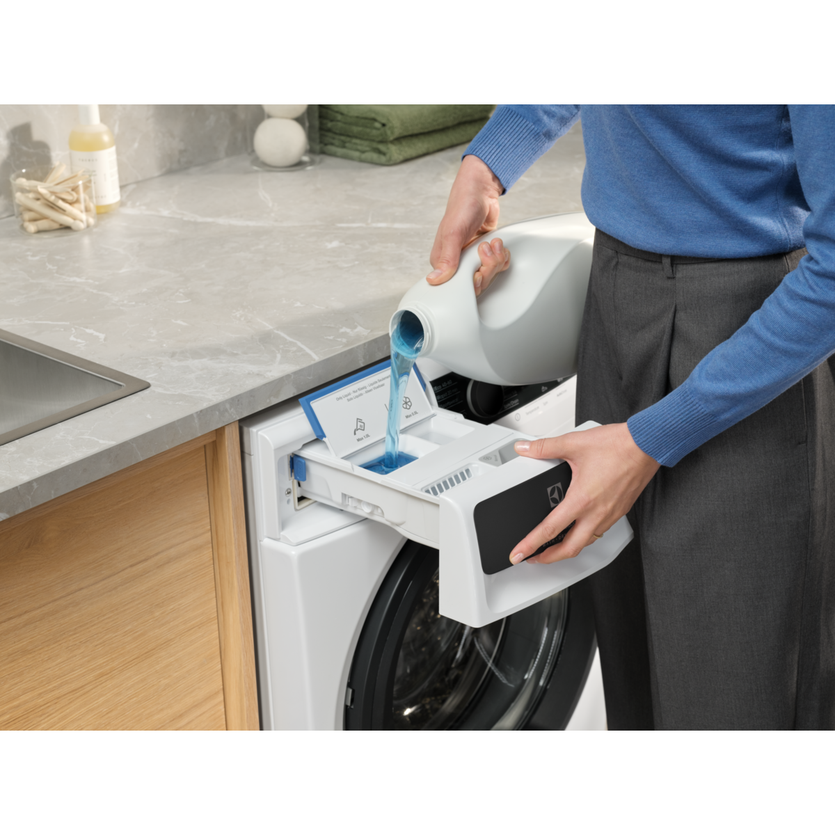 Electrolux - Skalbyklė kraunama iš priekio - EW6F3494ACE