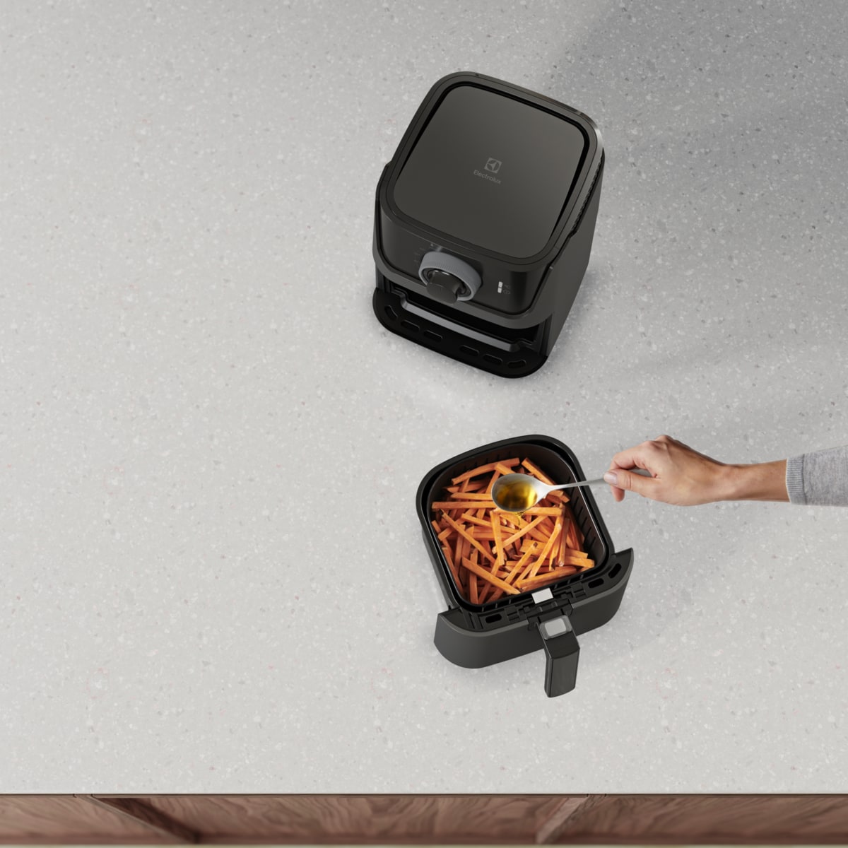 Electrolux - Karšto oro gruzdintuvės - E5AF1-4GB
