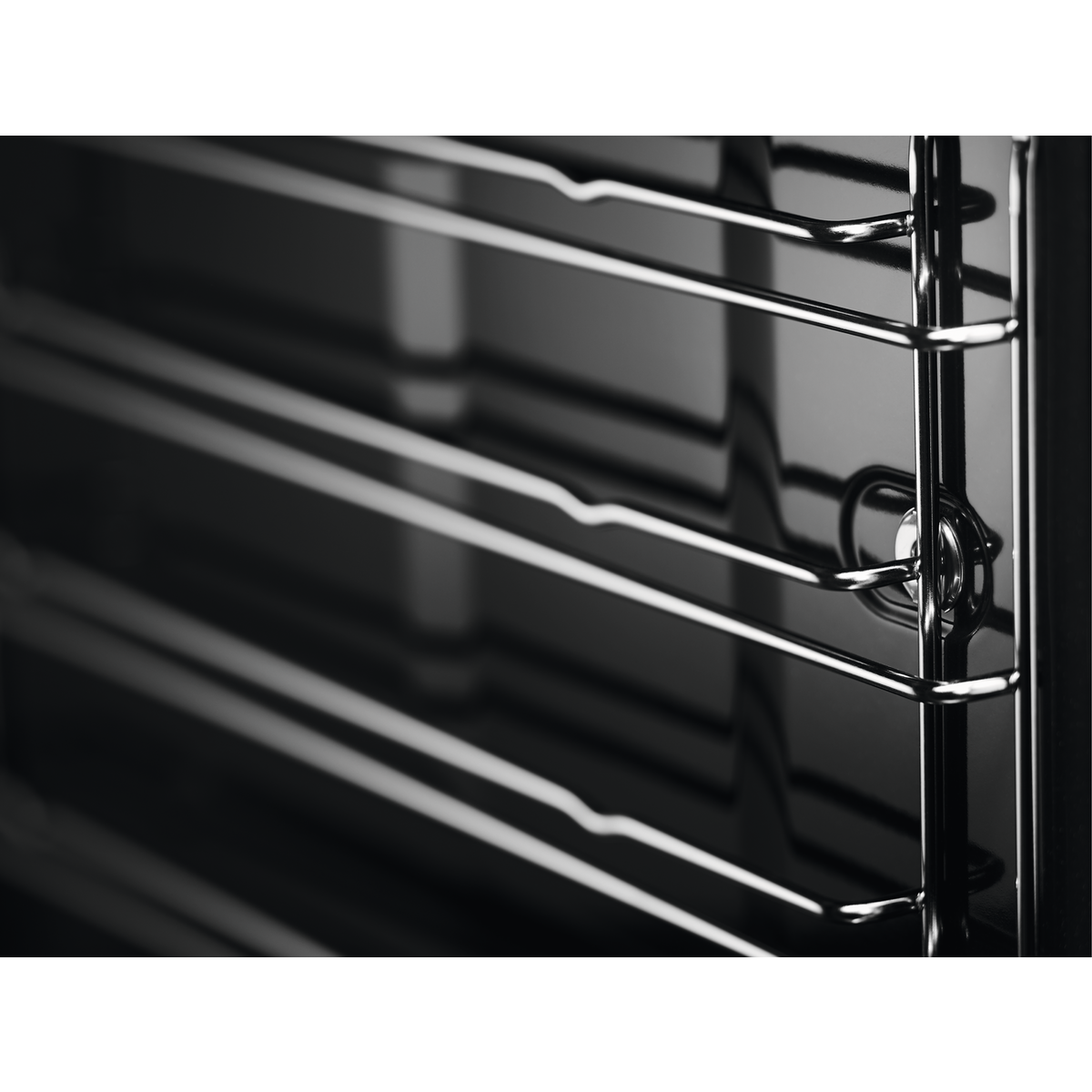 Electrolux - Orkaitė - EOF3H50BX