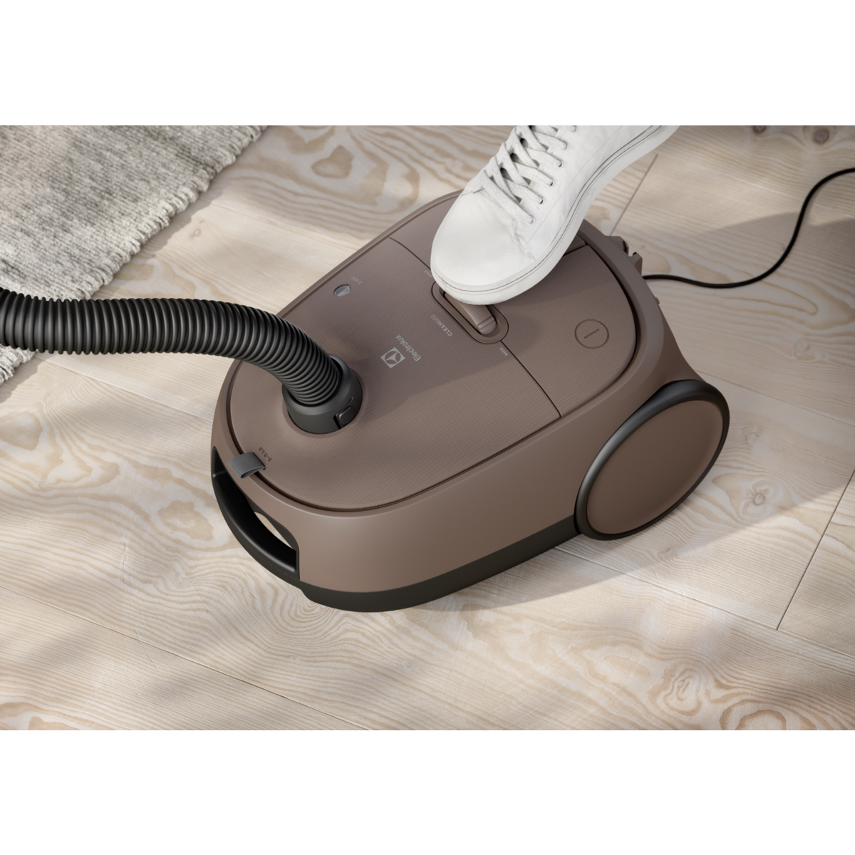 Electrolux - Dulkių siurblys - EB61C3WBL