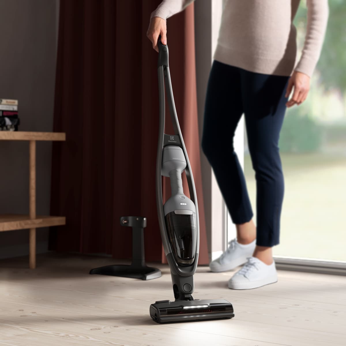 Electrolux - Belaidis dulkių siurblys - ES62CB25UG