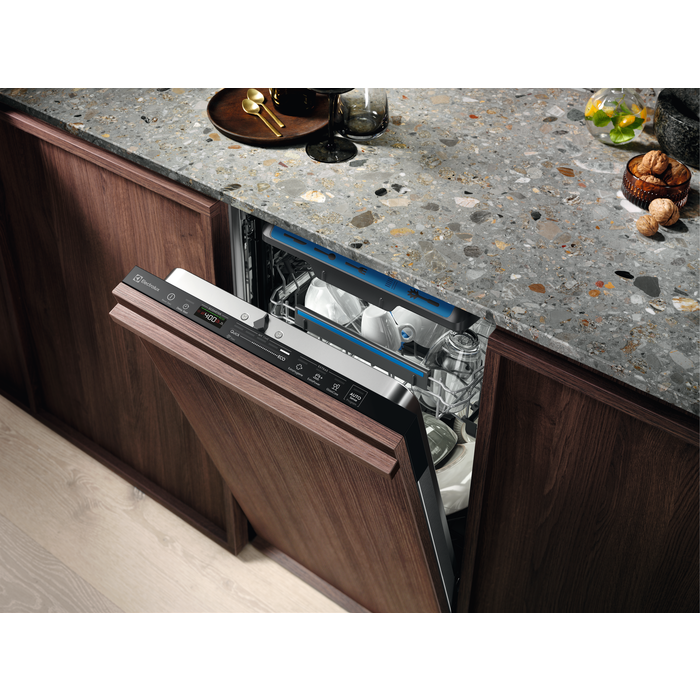 Electrolux - Montuojama indaplovė - EEM63301L