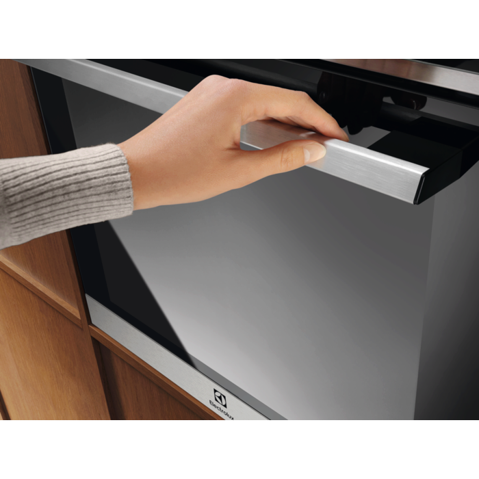 Electrolux - Orkaitė su pirolize - EOE8P38X