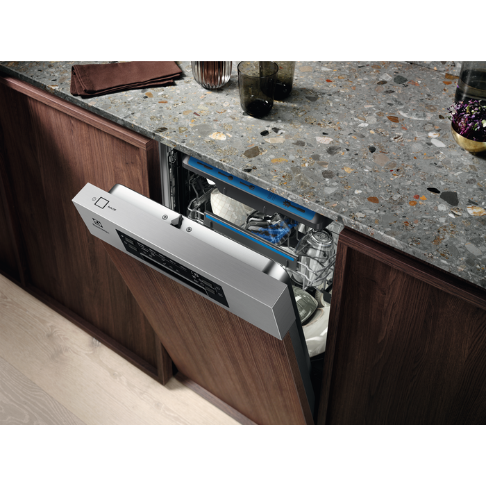 Electrolux - Montuojama indaplovė - EEM43300IX