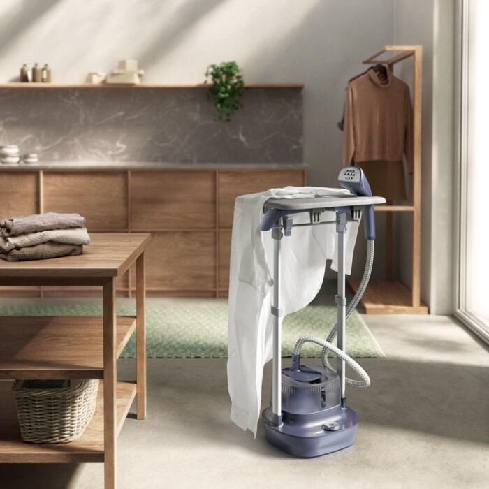 Electrolux - Drabužių garintuvas - E7US1-4MN