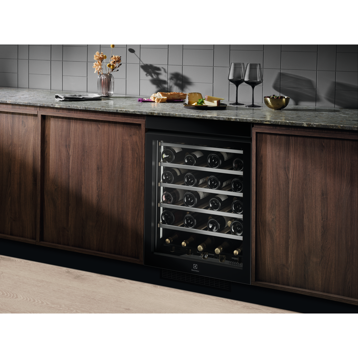 Electrolux - Mažas šaldytuvas - EWUS040B8B