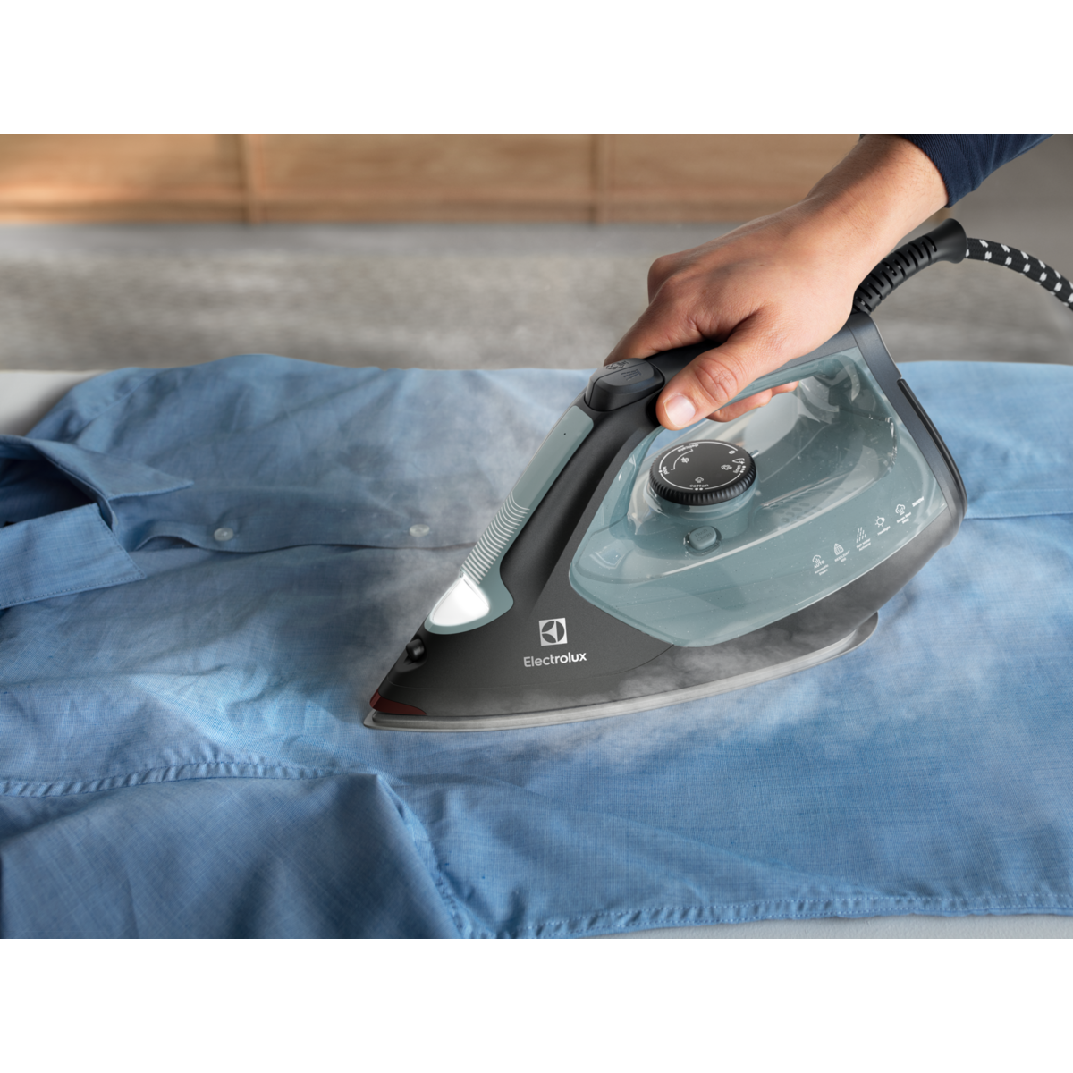 Electrolux - Lygintuvai su garais - E7SI2-6OG