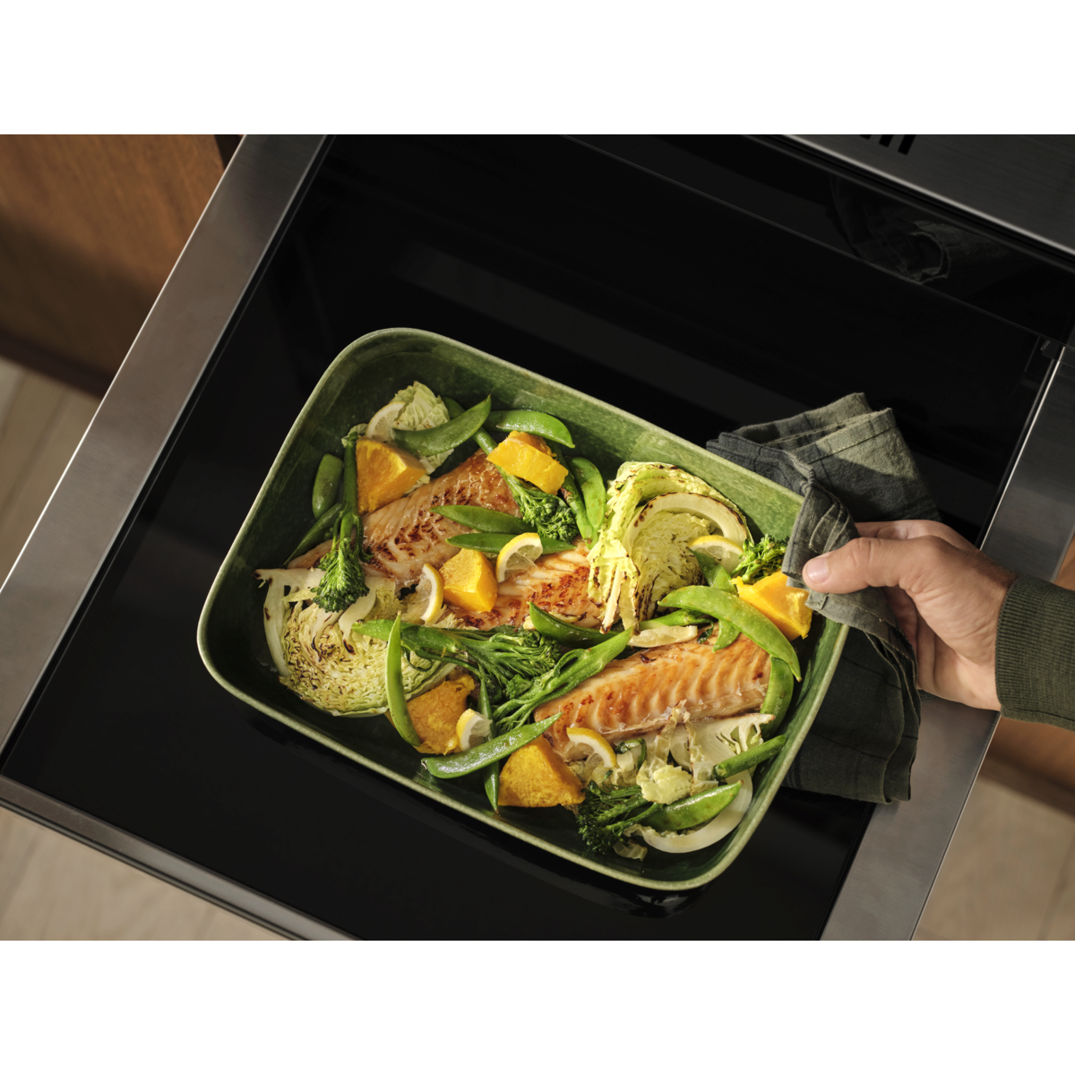 Electrolux - Pašildymo stalčius - EBD4X
