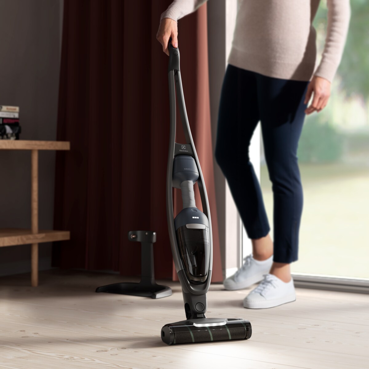 Electrolux - Belaidis dulkių siurblys - ES62CP25DB