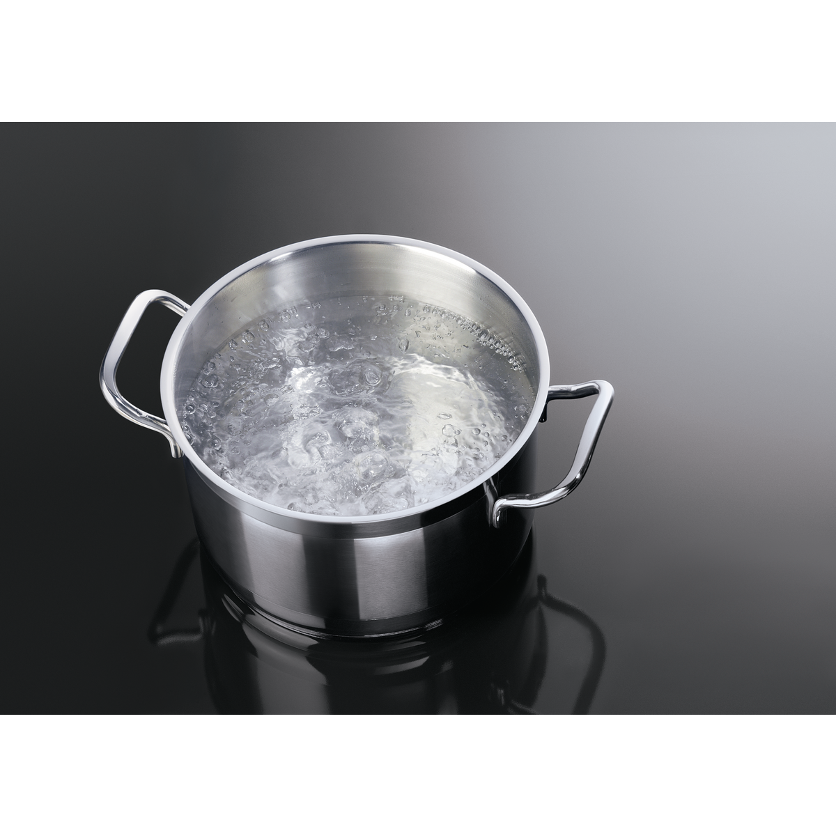 Electrolux - Elektrinė viryklė - LKI564267X