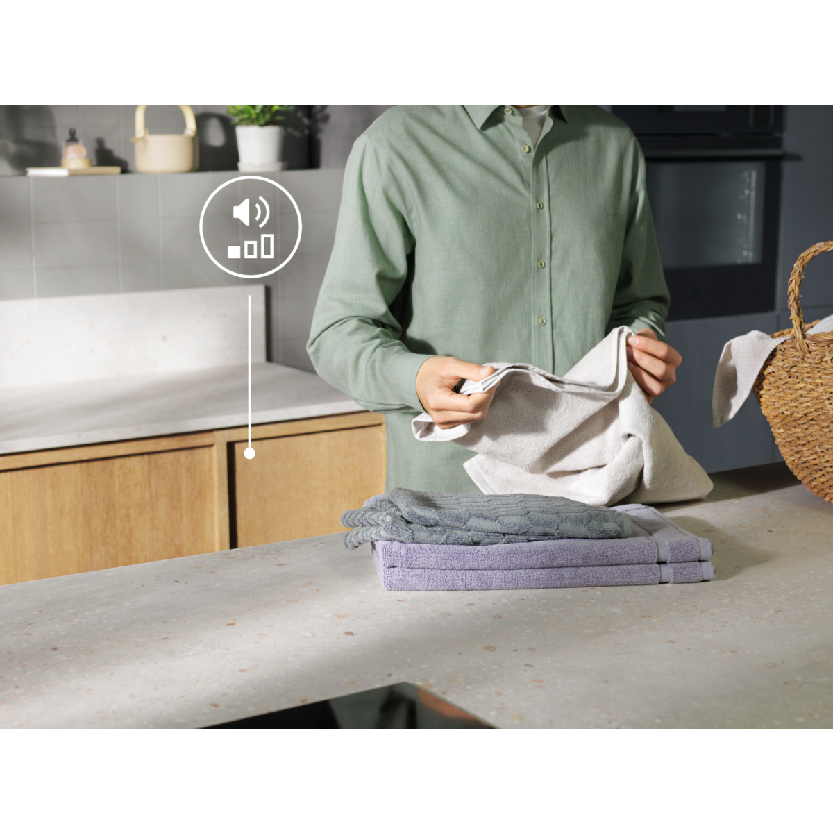 Electrolux - Montuojama skalbyklė - EWN7F447WI