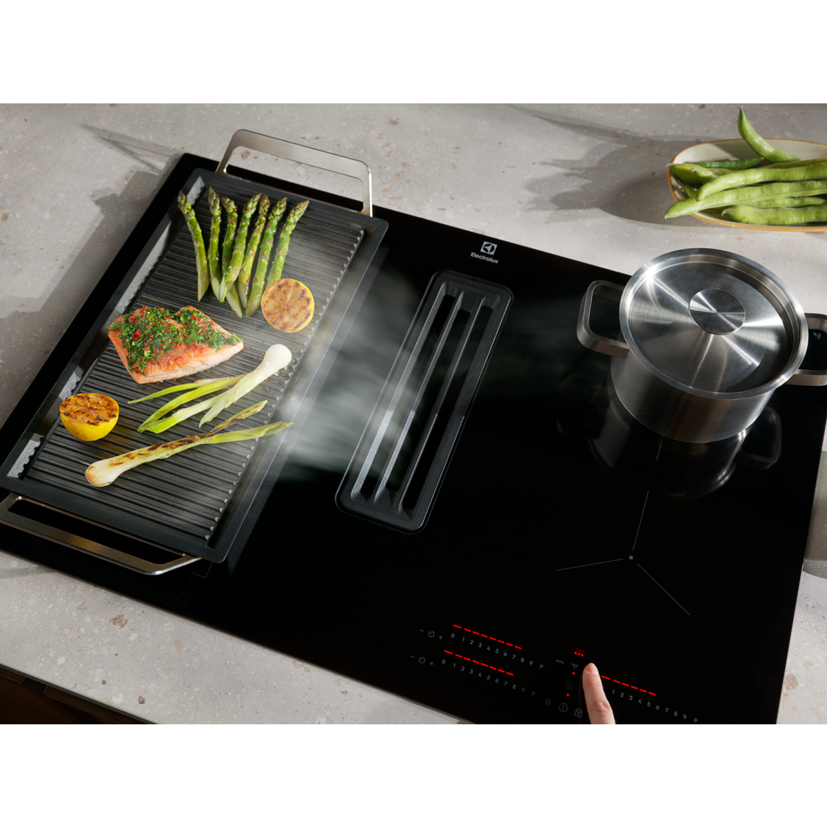 Electrolux - Kombinuota kaitlentė su gartraukiu - KCC83443