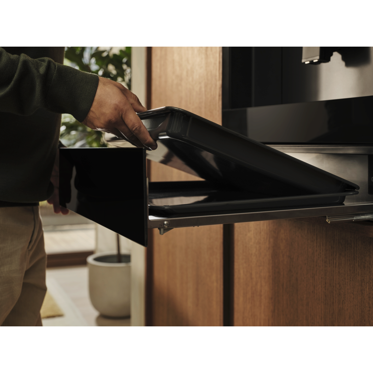 Electrolux - Pašildymo stalčius - EBD4X