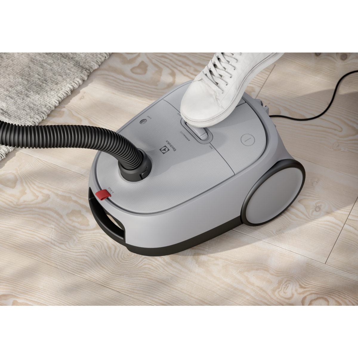 Electrolux - Dulkių siurblys - EB61A5UG