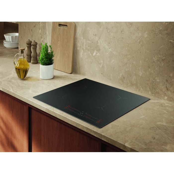 Indukcinė kaitlentė 60 cm 700 serija „SaphirMatt®“ „SenseBoil