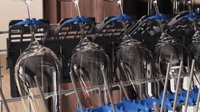 700 serija su „GlassCare“