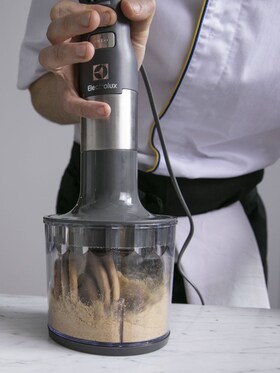 „Electrolux Masterpiece Blender“ traiško krekerius pyrago pagrindui