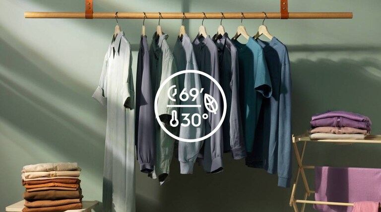 Nuvalykite drabužius, pakabintus ant drabužių kabyklos, išskalbtus 30 laipsnių temperatūroje, taupydami energiją